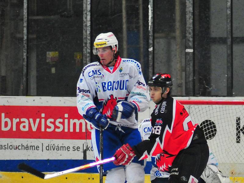 1. liga: Orli Znojmo (v červeném) vs. Beroun