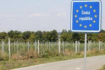 U hranice s Rakouskem blízko Jaroslavic letos vyrostl nový vinohrad.