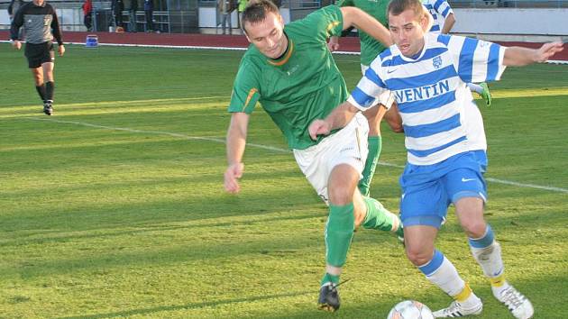 MSFL: 1. SC Znojmo (v bílomodrém) vs. SK Uničov