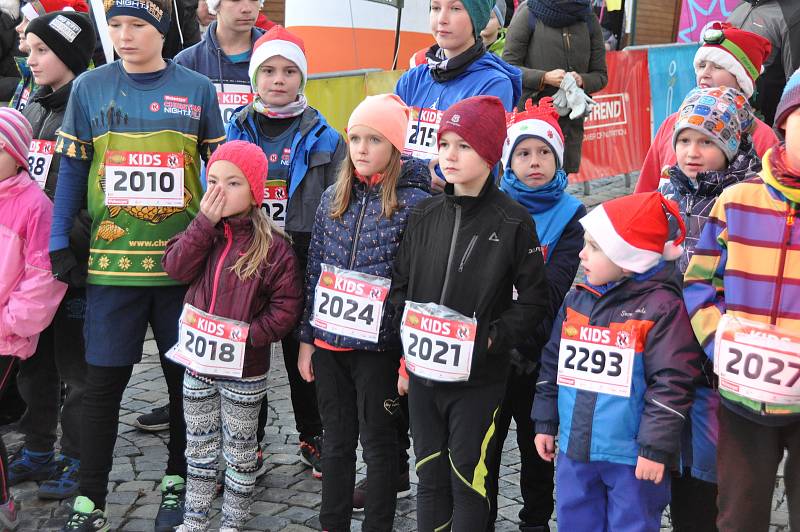 Ve Znojmě se o víkendu běžel první Wobenzym Christmas Night Run.