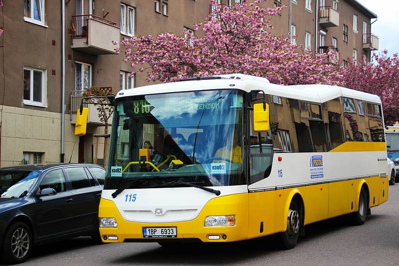 Od prosince budou cestující na Břeclavsku, Mikulovsku a Znojemsku vozit linkové autobusy Znojemské dopravní společnosti Psota. 
