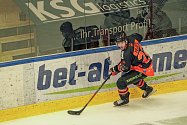 Útočník Hunter Fejes přišel do Znojma z hokejového klubu Graz 99ers. Se soutěží ICEHL už má zkušenosti.