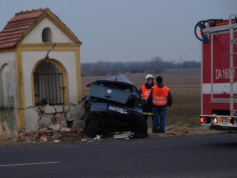 Smrtelná nehoda u Strachotic na Znojemsku.