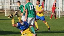 Tasovice (ve žlutém) rozstříleli Bystrc 4:0.