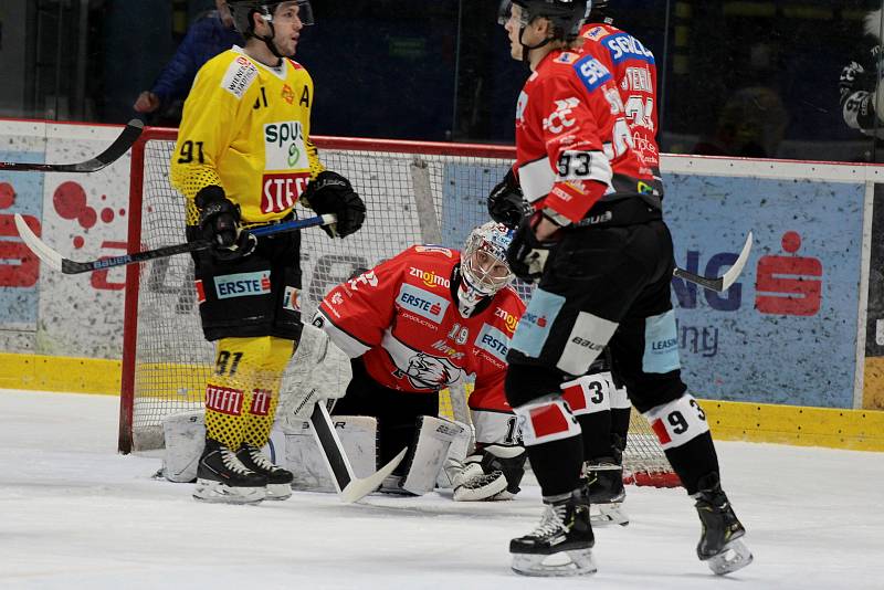 Druhý zápas čtvrfinále play-off sehráli znojemští Orli proti Vienna Capitals v pátek večer.