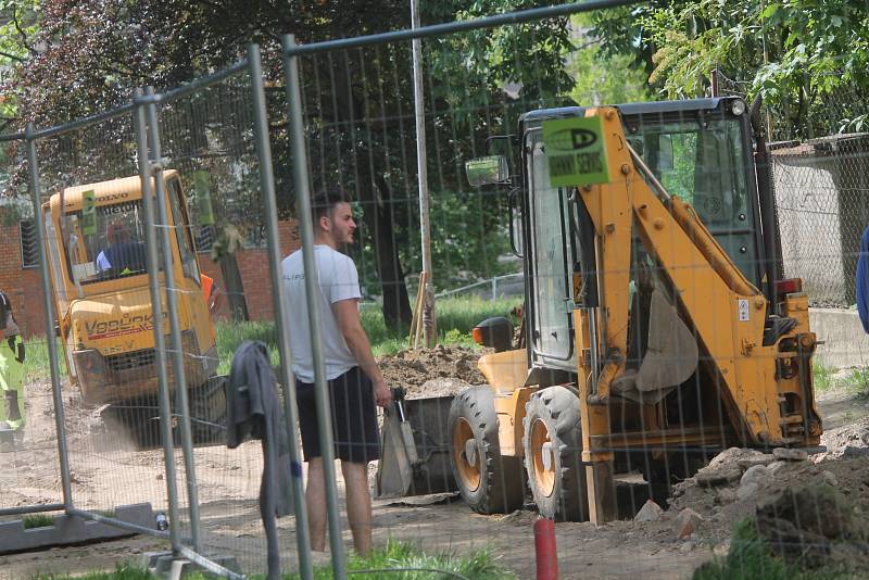 Dolní park je nyní pro veřejnost z velké části uzavřen.