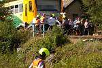 Srážka auta s vlakem u Žerůtek skončila tragicky.