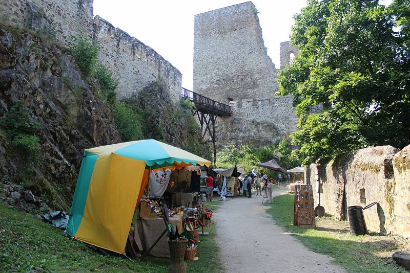 Cornštejn ožil řemeslným jarmarkem.