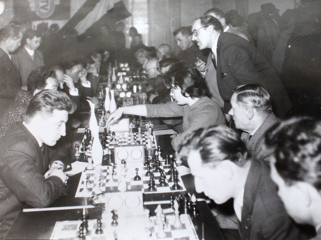 Šachy ve Znojmě fungují 90 let. Umlčela je jen válka - Znojemský deník