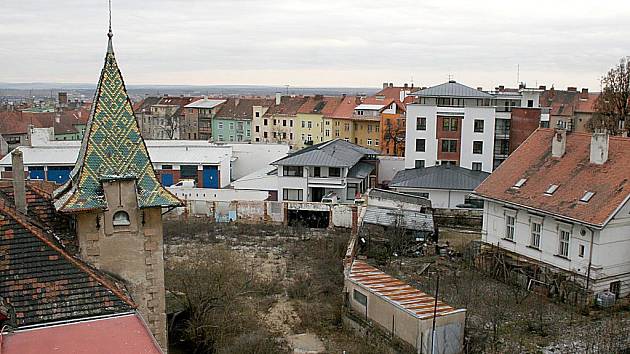 Proluka, ve které kdysi bývala sodovkárna.