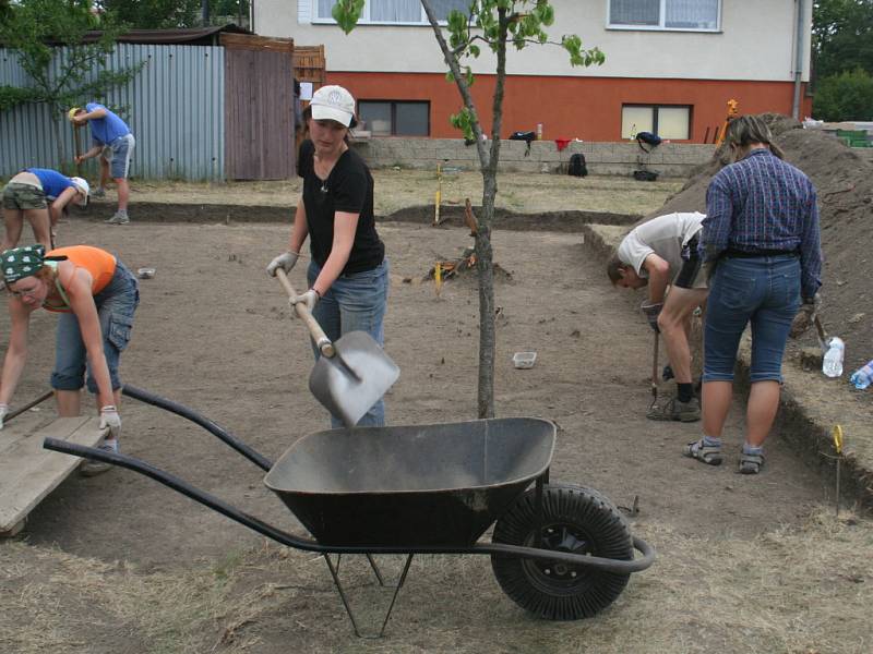 Vykopávky na Hradišti