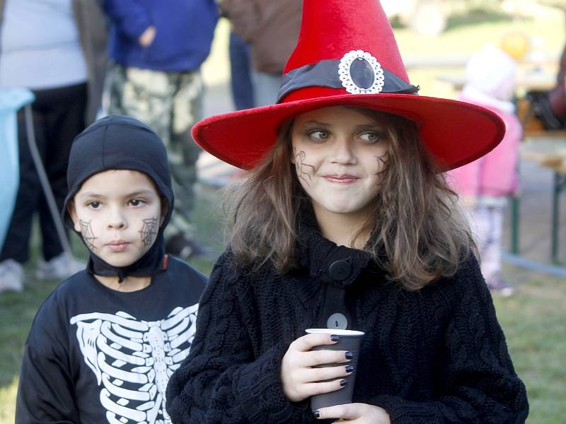 Hodonické a Tasovické děti se bavily při oslavách Halloweenu.