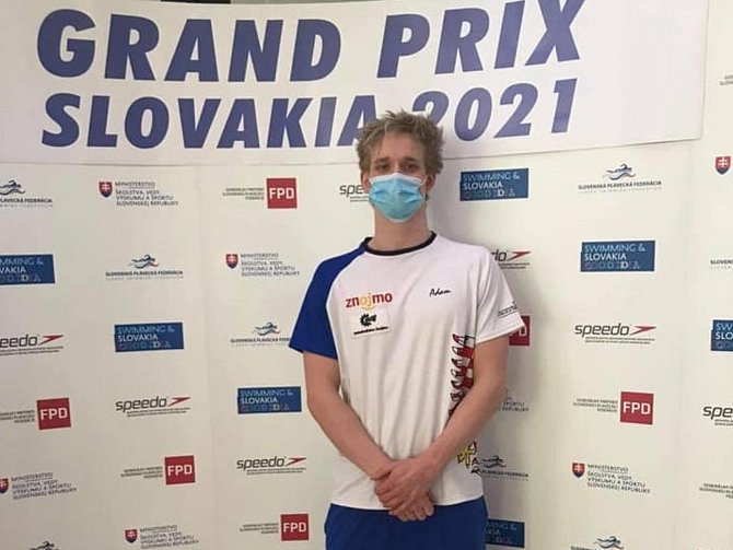 Plavec Adam Hlobeň při posledních závodech na Slovensku.