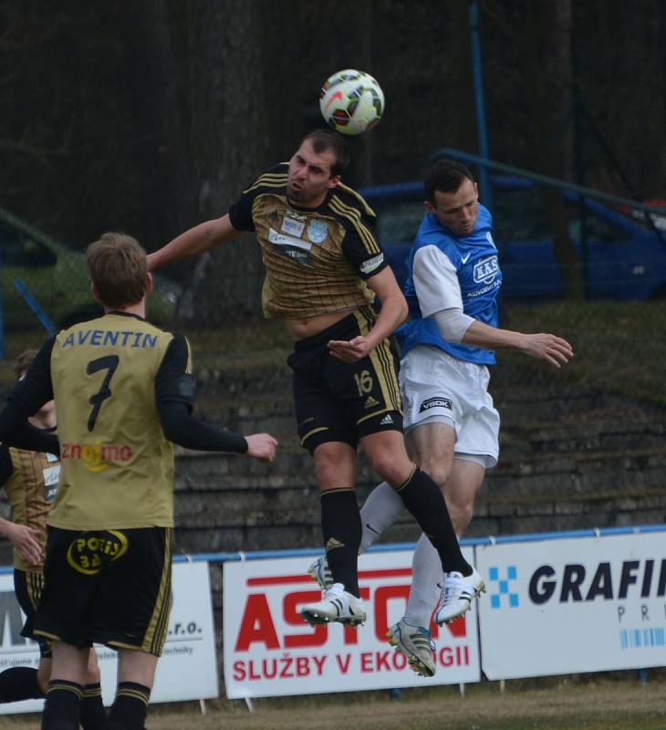 Fotbalisté druholigového Znojma prohráli na hřišti Táborska 0:2.