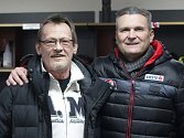 Vůdcovské duo hokejových Orlů - trenér Miroslav Fryčer a sportovní manažer klubu Rostislav Dočekal.