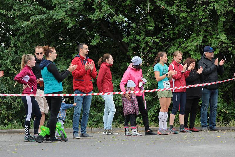 Po třech měsících pokračoval třetí červnovou sobotu Znojemský běžecký pohár. Sportovci závodili na únanovském Pohoda Runu.