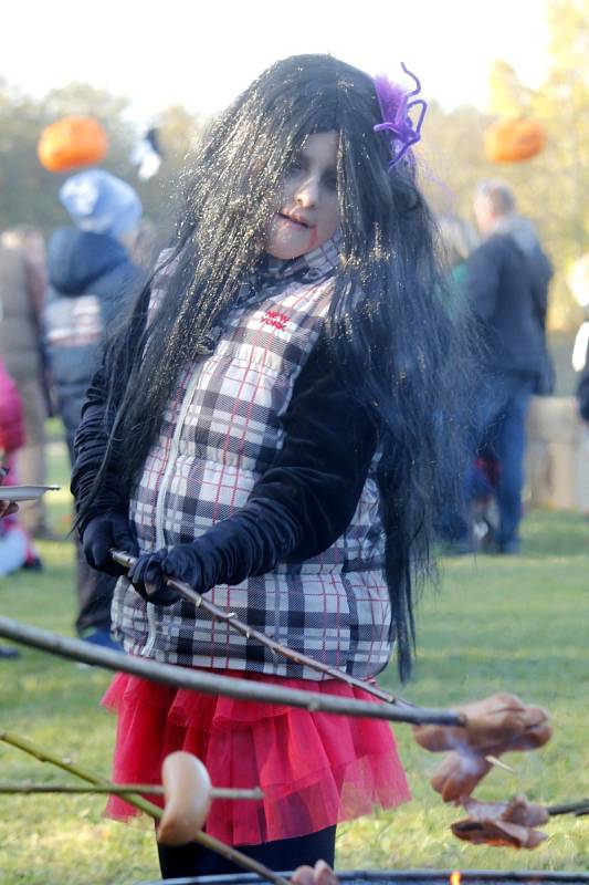 Hodonické a Tasovické děti se bavily při oslavách Halloweenu.