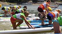 Premiérový republikový šampionát v paddleboaradu se konal na vranovské přehradě.