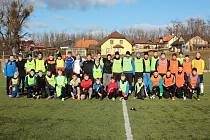 Fotbalisté TJ Cukrovar Hrušovany nad Jevišovkou hrají nyní III. třídu na Znojemsku. Za svůj úspěch na hřištích vděčí i jejich Facebooku.