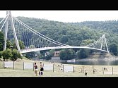 Most přes Švýcarskou zátoku na Vranovské přehradě.