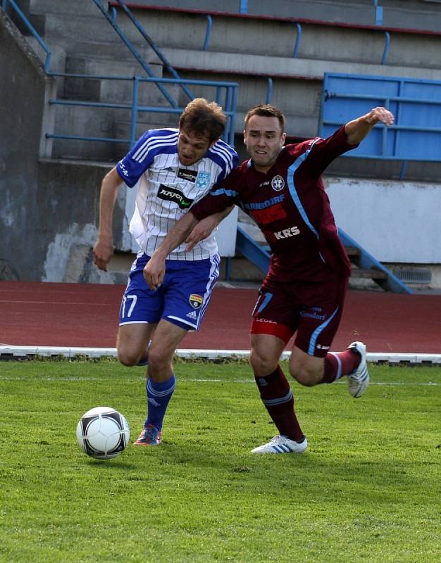 Znojemští fotbalisté v utkání s Varnsdorfem.