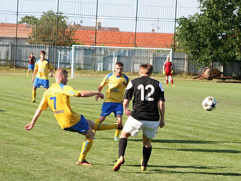 Sobotní utkání zajistilo Tasovicím čtrnáctou příčku v divizi D. O dvě příčky unikli Tasovičtí sestupu do krajského přeboru.