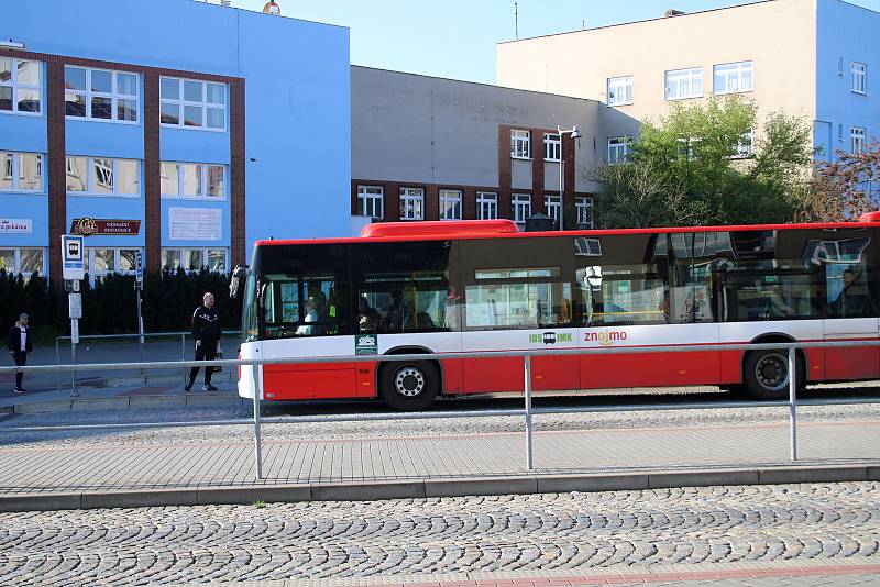 Autobusy MHD ve Znojmě. Ilustrační snímky.