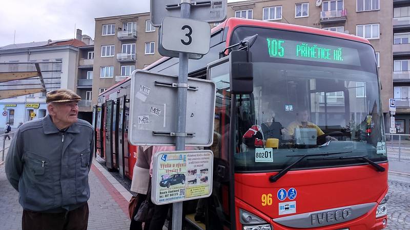 Ve Znojmě jezdily v den stávky jen páteřní linky autobusů městské hromadné dopravy. Linky číslo 802 a 803 nejezdily vůbec.