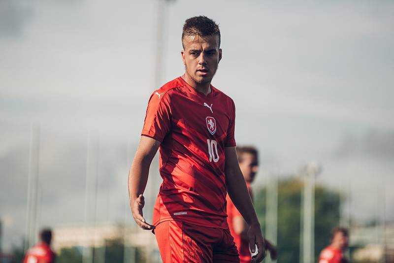 Fotbalista Adam Papoušek v října 2019 na přátelském utkání proti Německu, které se hrálo v Praze. Češi Němce překvapili a vyhráli 2:1.