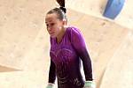 Znojmo poprvé pořádalo mistrovství republiky dívek a žen ve sportovní gymnastice ve výkonnostních stupních. Kristýna Procházková na bradlech.