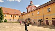 Rotunda z poloviny jedenáctého století. To je nejvýznamnější nález archeologů v kostele sv. Hippolyta na Hradišti ve Znojmě. Svými rozměry ji nepředčí žádná rotunda na Moravě ani v republice.