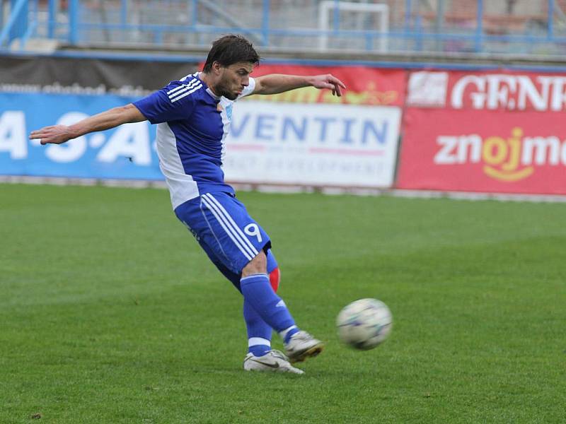 Fotbalista Milan Pacanda ještě v dresu Znojma.