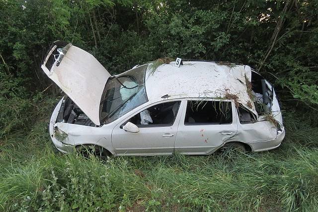 Pronásledování bezohledného řidiče zaměstnalo znojemské policisty v neděli nad ránem.