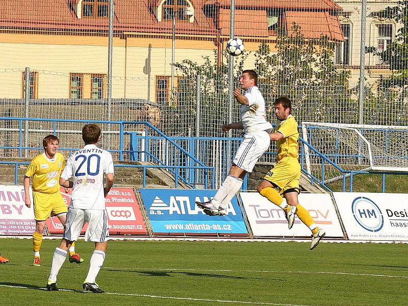 Fotbalisté Znojma dokázali senzačně porazit ambiciózní Vlašim 3:0.