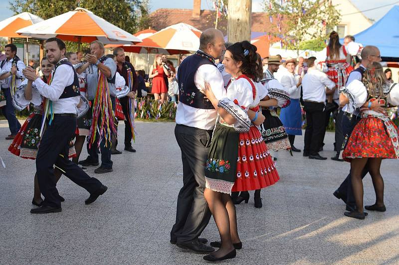 Vedrovické Rozmarýnové hody se uskutečnily v sobotu 11. a v neděli 12. září.