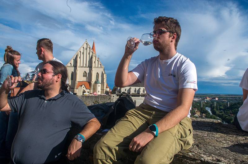 Po dvouleté pauze žilo Znojmo opět tradičním vinobraním.