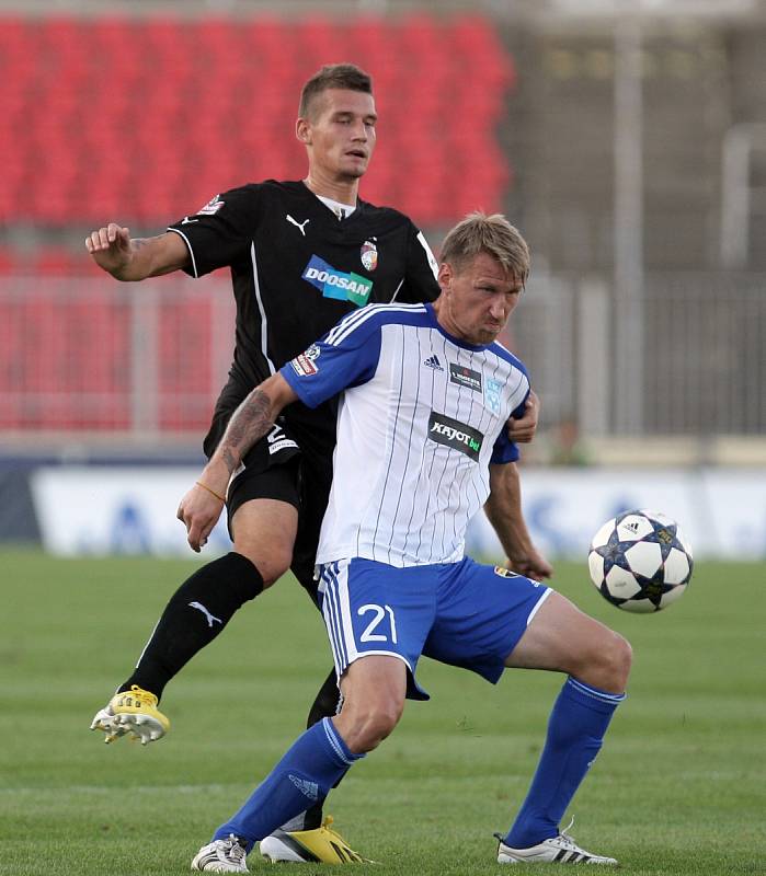 Plzeň (v černém) porazila Znojmo 1:0 a odváží si tři body. 