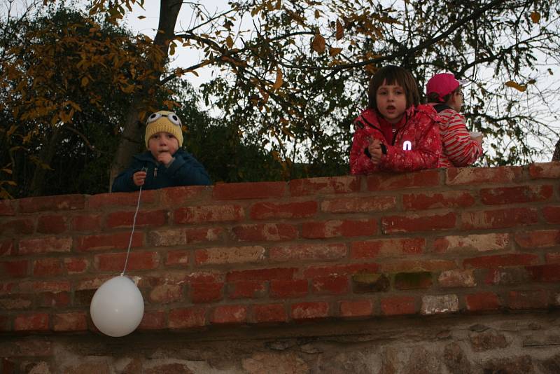 Halloweenské dýňohrátky v Božicích.