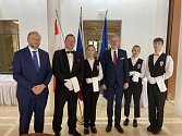 Jedinečná spolupráce znojemské Přímky s velvyslanectvími ČR v zahraničí