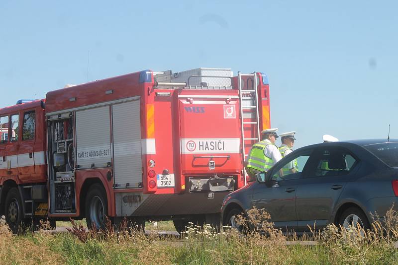 Nehoda motocyklu na hlavním tahu ze Znojma na Pohořelice, v místě nedaleko Práčí.