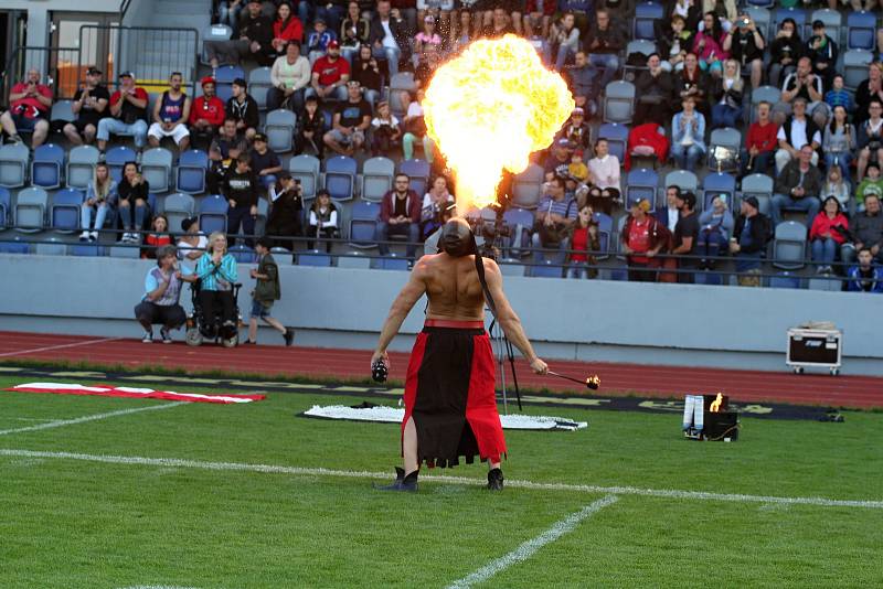 Znojemští američtí fotbalisté Znojmo Knights přehráli rakouský Weinviertel Spartans 48:9.