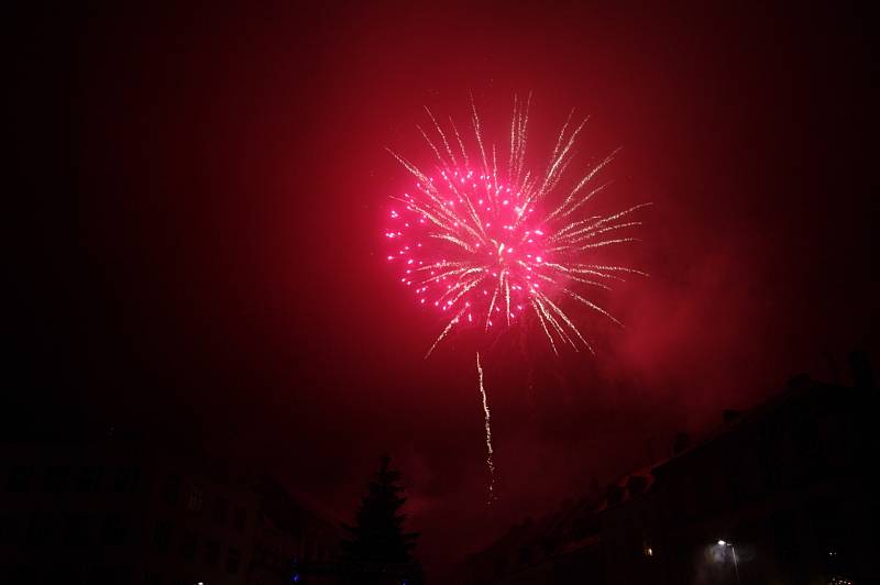 Tisíce lidí ve Znojmě oslavily konec roku 2013 a příchod toho nového.