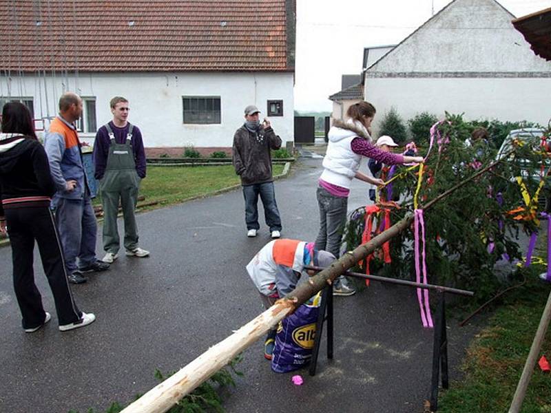 Křepičtí dobrovolní hasiči. 