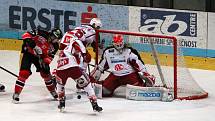 Znojemští hokejisté v neděli v dalším kole EBEL ligy hostili soupeře z rakouského Klagenfurtu.