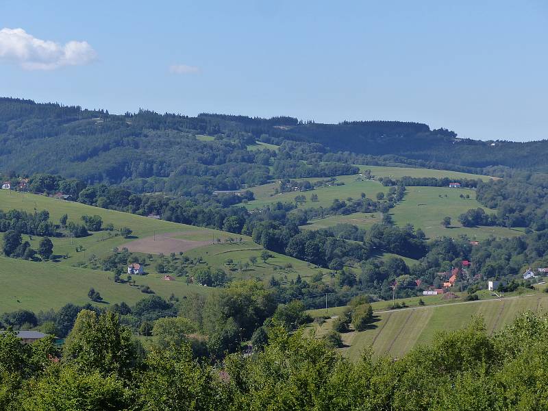 Vápenice v CHKO Bílé Karpaty.