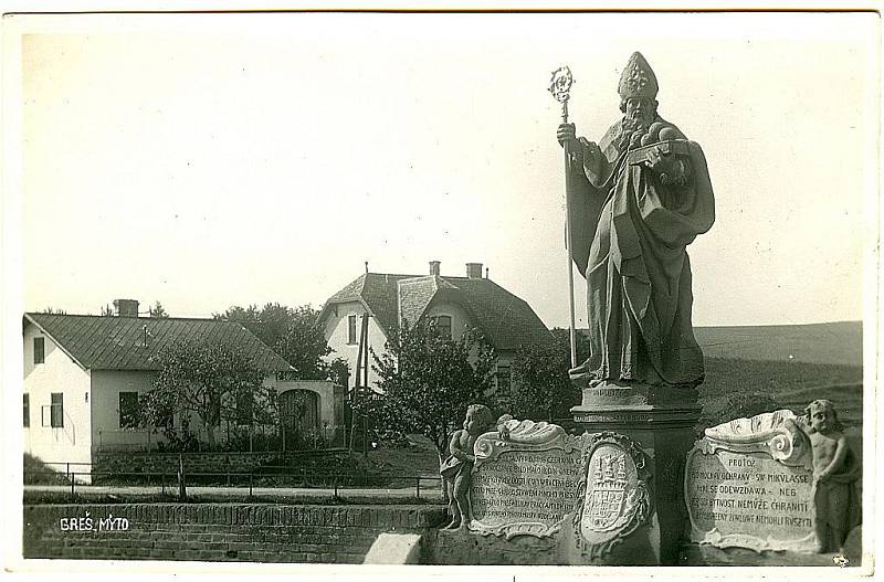 Historická pohlednice Grešlového Mýta.