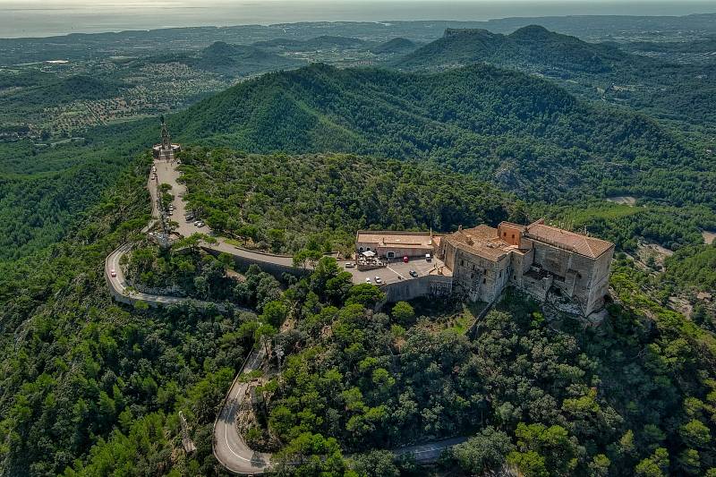 Z cest po Mallorce. Návštěva svatyně San Salvador.