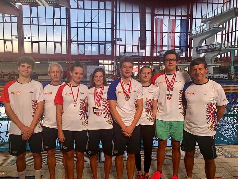 Plavci znojemské Tělovýchovné jednoty zaznamenali o prvním červnovém víkendu úspěchy na mezinárodních závodech ve Vídni. Na Vienna International SwinMeetu vybojovali dohromady dvanáct cenných kovů.