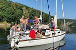 Yachtaři z Yacht klubu Vranovská přehrada bojují s nařízením, které jim nedovoluje používat motory na malých lodích.