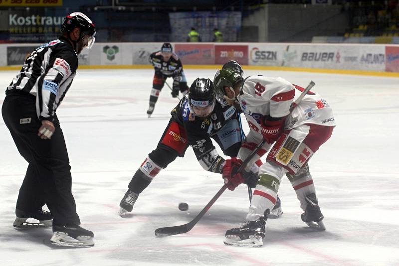 Orli Znojmo hostili v 9. kole EBEL úřadujícího mistra HC Bolzano.